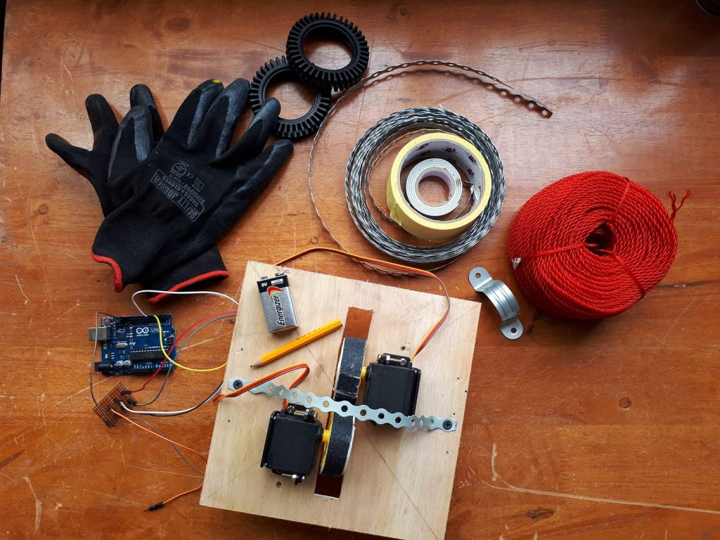 Rope Climbing Robot Zentronic Studio